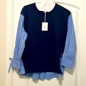 Adorable Blue oxford-like top!